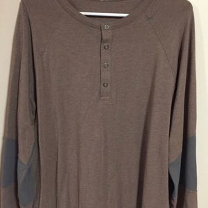 Lulu lemon Henley